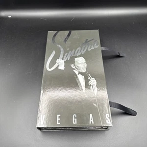 Frank Sinatra: Vegas Box Set 5CD 1DVD & 1 Buch 2 kleine Poster - Bild 1 von 6