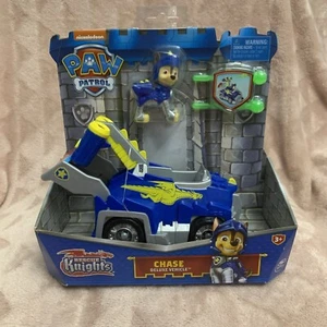 Paw Patrol Rescue Knights Chase Deluxe Vehicle Nickelodeon - Picture 1 of 21