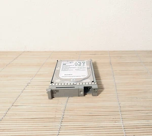 Cisco A03-D500GC3 500GB 6Gb SATA 7.2K RPM SFF hot plug/drive sled mounted - Bild 1 von 1