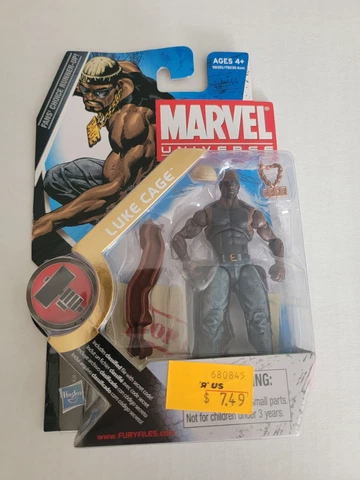 2010 Marvel Universe series 2: 009 Luke Cage action figure Cover