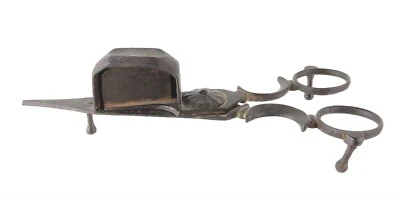 Antiguo tampón de velas estilo tijera victoriano Foto 1 de 4