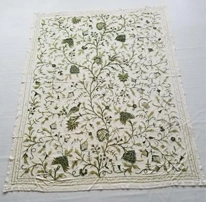 Vintage Kashmiri Crewel Work Hand Embroidered Tree Of Life Bedspread 242x186cm - Picture 1 of 12