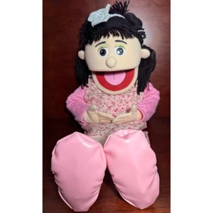 Silly Puppet Susie Peach Girl Full Body Ventriloquist Style 25 in Brown Hair - Picture 1 of 8