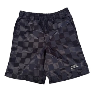 Umbro Black Checkered Shorts Sz S 4 Boys - Picture 1 of 5