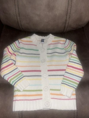 Suéter Gap Niñas Talla 4T Foto 1 de 3