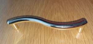 MESSING 108 mm WELLENSTABGRIFF Küche/Schlafzimmer Schrank/Schrank Tür/Schublade Ziehen - Bild 1 von 12