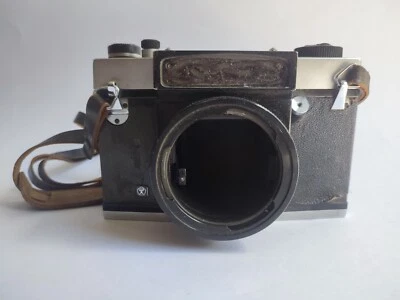 Cámara Kiev 6C, solo cuerpo Foto 1 de 4