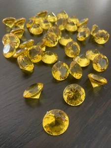 YELLOWGOLD 20MM ACRYLIC Plastic DIAMOND Shape Gems Choose Amount - Picture 1 of 3