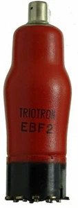 Pentodo doble diodo EBF2, rojo. Un tubo de radio de Triotron, Austria. ID21375 - Imagen 1 de 5