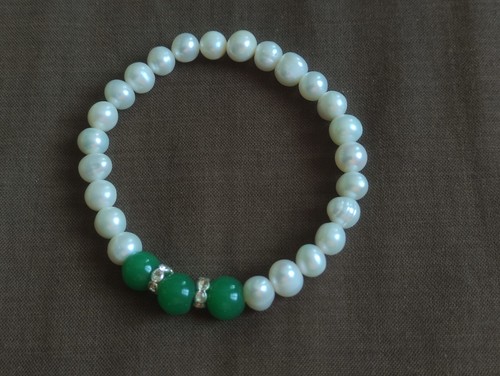 VALENTINO Bracciale avventurina perle e verdi fatto a mano gioielli eleganti dall'Ucraina