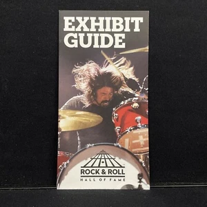 Folleto de exhibición del Salón de la Fama del Rock and Roll Dave Grohl Foo Cleveland Ohio 2017 - Imagen 1 de 2