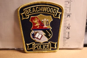 police patch   BEACHWOOD POLICE OHIO - Picture 1 of 1