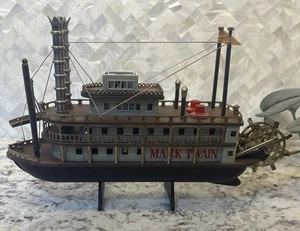 VINTAGE 1960er DISNEYLAND MARK TWAIN RIVERBOAT FIGURAL AM RADIO MODEL STEAMBOAT - Bild 1 von 13