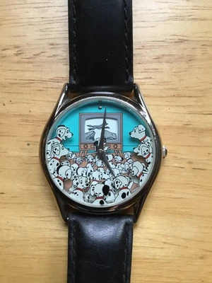 Disney Fantasma 101 Dalmations T.V. Reloj funcionando con pasador en lata de lonchera Foto 1 de 4