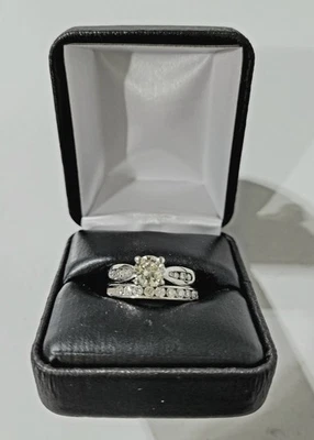 Natural Diamond Engagement Ring and Wedding Band Set, 1.54 CTW,  Appraised - Image 1 of 4