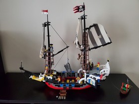 Vintage LEGO Pirates set 6289 Red Beard Runner (no box, missing piece)