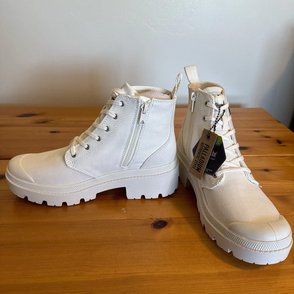 Palladium Pallabase Twill Star White Womens Platform Boots Size 9M 96907-116-M