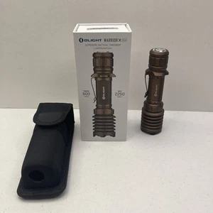 Torcia tattica Olight Warrior X PRO TAN 2250 lumen EDIZIONE LIMITATA leggi - Foto 1 di 5