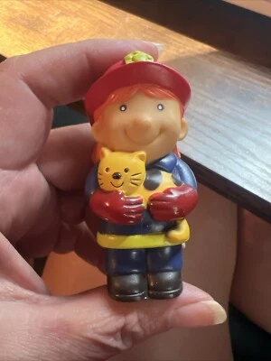 BATTAT Bombero Bombero Blanco American Girl Con Gato Bomberos Figuras C252 Foto 1 de 4