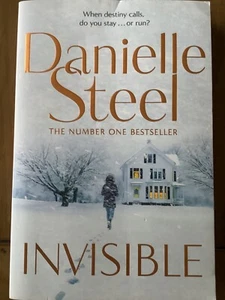 INVISIBLE by Danielle Steel large paperback free post - Picture 1 of 2
