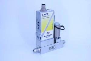 BRONKHORST EL-Flow mass flow controller M7207331H - Bild 1 von 2