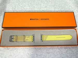 Rare HERMES Apple Watch 42/44/45mm Yellow Band Single Tour Twill Jump w/Box - Zdjęcie 1 z 3