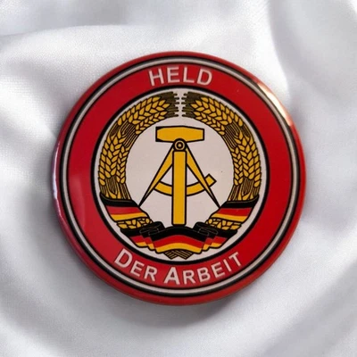 Held der Arbeit | DDR | Flaschenöffner | Retro Ostalgie Sammlerstück