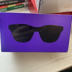 Nreal Air XREAL Air NRー7100RGL AR Brille Smart Device Schwarz Versiegelt! - Bild 1 von 5
