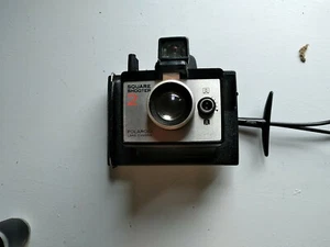 Vintage Polaroid Land Camera Square Shooter 2 - Picture 1 of 4