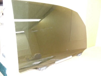 762607. Puerta trasera izquierda cristal tintado OEM 68104-48130 Lexus RX350 2010-2015 Foto 1 de 4