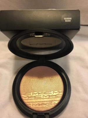 MAC Extra Dimension Skinfinish Face Powder NIB Beaming Blush 0.31oz.Authentic - Image 1 of 3