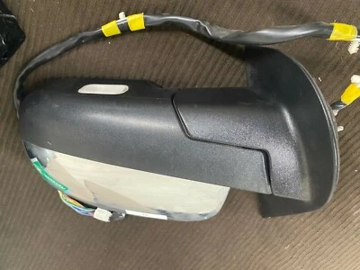 Espejo retrovisor cromado DL3 vista lateral pasajero Chevrolet Tahoe Suburban GMC Yukon OEM  Foto 1 de 4