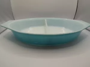 Vintage Pyrex AMERICANA BLUE Turquoise Blue Oval Divided Casserole - Picture 1 of 7