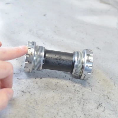 Shimano Ultegra SM-BB6700 Bottom Bracket 68mm English BC1.37x24 Hollowtech II - Image 1 of 4