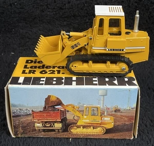 1/50 Liebherr Model LR 621 Crawler Dozer Tractor Construction Conrad Diecast NIB - Picture 1 of 6