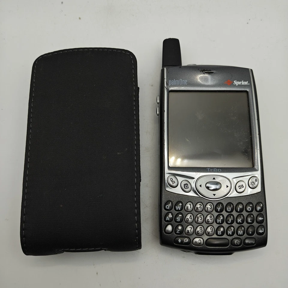 Palm Treo 600 Vintage Smartphone (Sprint) - Gray - BAD BATT #2571 - Image 1 of 4