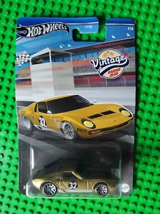 2024 Hot Wheels Vintage Racing Club 1971 Lamborghini Miura SV 1:64 Diecast Car - Picture 1 of 1