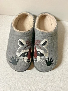 LL Bean DAYBREAK MULE SLIPPERS Wool Scuffs RACOONS Fleece Lined SZ 6 L.L. Bean - Picture 1 of 12