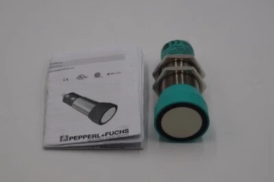 Pepper & fuchs UC4000-30GM-IUEP-IO-V15 Ultrasound Sensor - Image 1 of 4