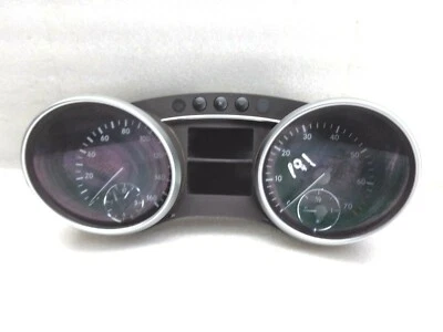 Mercedes Benz GL450 2009 velocímetro clúster medidores A1645407048 OEM # 27D Foto 1 de 4