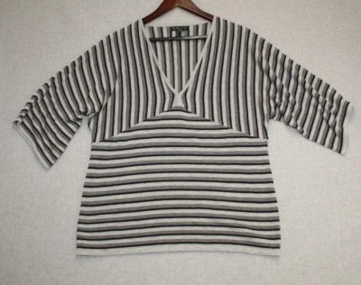 New York & Company Women's Sweater Size XL Dolman  3/4 Length Sleeve V-Neck - Image 1 of 4