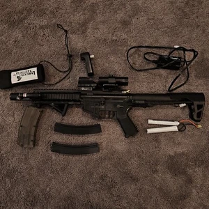 Decked Out King's Arms PDW (Airsoft) - Picture 1 of 5