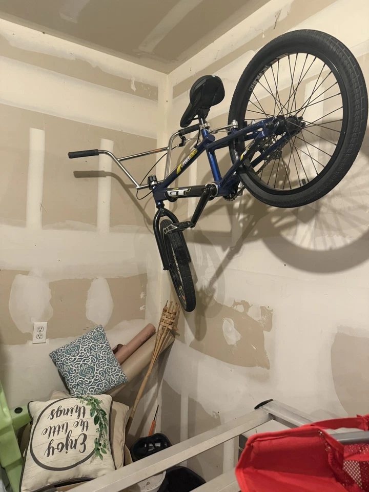 1999 Custom GT Tour 2 20-inch BMX Bike - Image 1 of 1