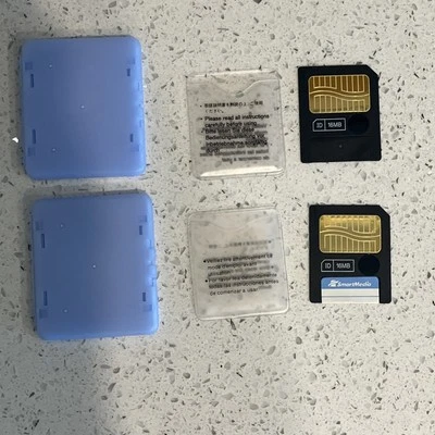 Lot of 2 Olympus SmartMedia Memory Cards 16MB M-16P With Sleeve And Cases - Image 1 of 3