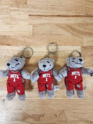 NEW JERSEY NETS MASCOT SLY FOX KEYCHAIN RED JERSEY  - Image 1 of 2