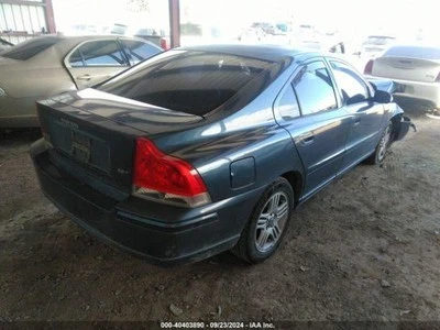 Lanterna traseira de passageiro sedã sem lâmpada de neblina compatível com 05-09 VOLVO 60 SERIES 414789 - Imagem 1 de 4