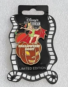 Pin Disney DSF Campana Campana como Bruja Halloween 2007 LE 300 - Imagen 1 de 1
