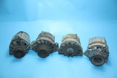 4x Mercedes Vintage BOSCH Alternator Lot Resolution with Pulleys - Image 1 of 4