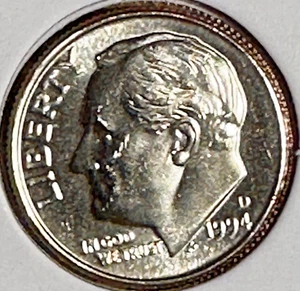 1994 D Roosevelt Dime - Uncirculated from Mint Set - Picture 1 of 4