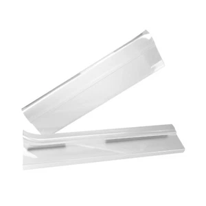 Protectores de umbral de puerta moldeados transparentes con licencia GM de 2 piezas para Corvette C6 2005-13 - Imagen 1 de 3